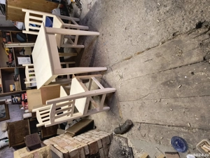 Mese și scaune cu spătar și scaun scară,taburete