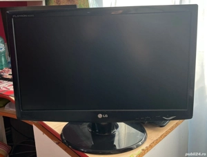 Monitor lg de vanzare, stare de functionare buna !