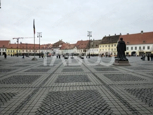 Apartament decomandat de vanzare cu pivnita in Centrul Istoric Sibiu  - imagine 2