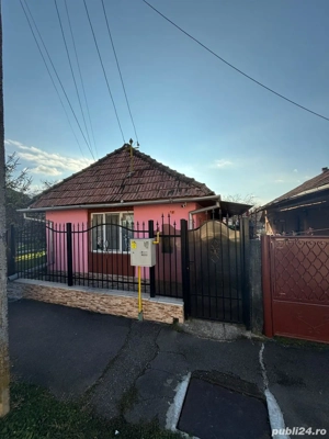 Casă de vânzare 