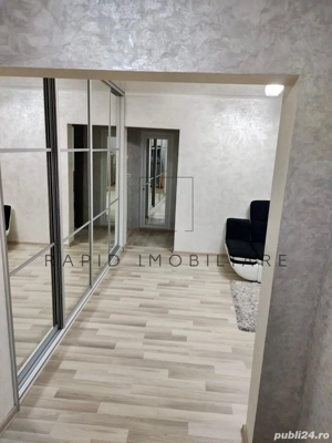 De Vanzare - Ap. 3 Camere - Micro 17