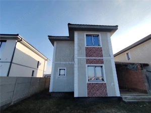 Duplex separat prin garaj - zona excelenta - toate utilitatile - asfalt - personalizare interioara - imagine 4