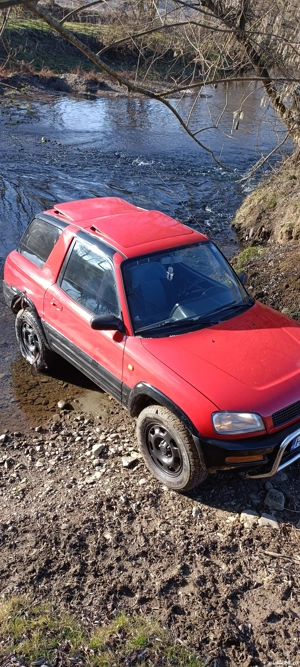 Toyota RAV4.1 - imagine 4