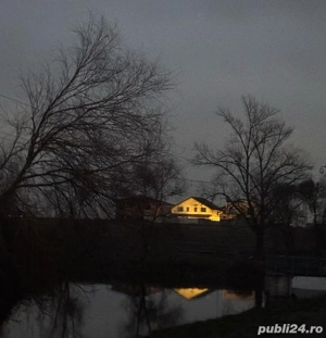 Casă de vânzare la lac, la liziera pădurii-liniște, armonie, priveliște