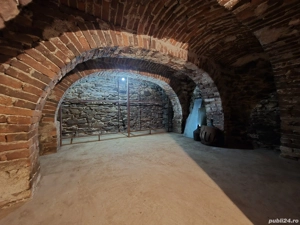 casa de vanzare la țară,cu 5 dormitoare  - imagine 9