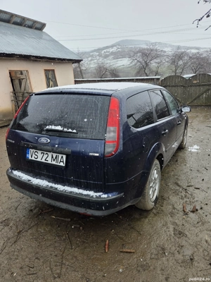 Ford Focus 1.6 diesel din 2006 break - imagine 2