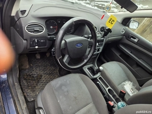 Ford Focus 1.6 diesel din 2006 break - imagine 7