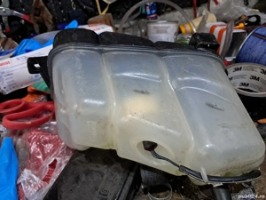 Vas lichid de racire Volvo xc60  - imagine 2