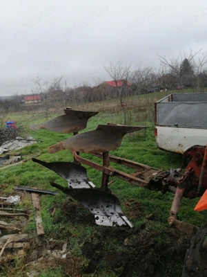 Plug reversibil cu 2 brazde Huard