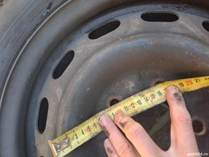 set roti de iarna r 25 + roata de rezerva 