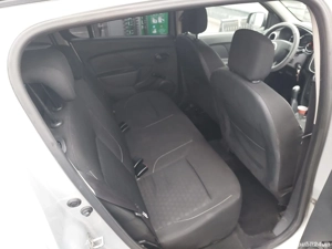 dacia sandero diesel - imagine 2