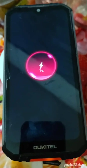Telefon Oukitel wp 6 mici zgarieturi
