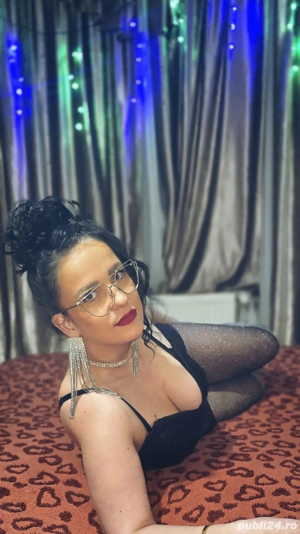 Pisicuță jucausa! Fac si party!