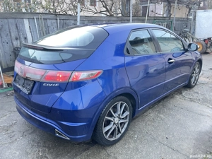 Honda Civic 1.8 iVtec GT 2011 Euro 5 - imagine 3