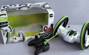 Masina de jucarie cu telecomanda, RC2 Round Stunt 360 