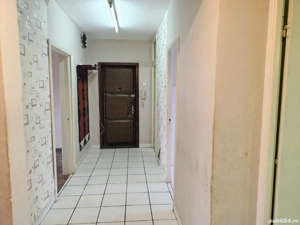 Vând apartament cu 3 camere  - imagine 3