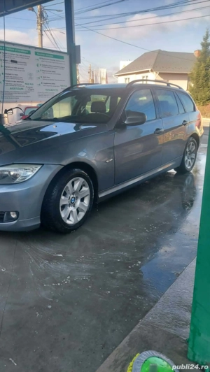 vand bmw 318 2010 