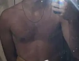 Baiat tanar 21 de ani 