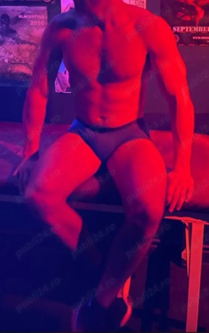 Versatil Dotat cu Experienta!