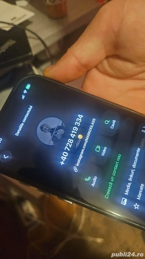 Curvă de vânzare,mesajele la nr de telefon 