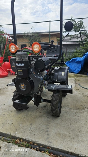 Mini tractor 4x4 cu remorca - imagine 2