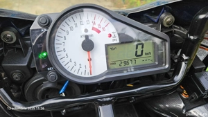 Suzuki GSX-R 750 K1 - imagine 3
