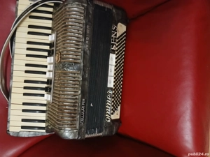 vind acordeon hohner Verdi 3M cu 120 de basi 