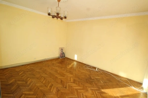 Apartament 4 camere, zonă centrală, Liceul Tudor