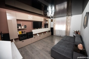 De vanzare apartament cu 2 camere, etaj intermediar, mobilat și utilat, 72.900 euro