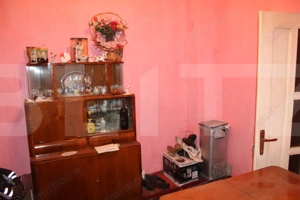 Casă tradițională cu curte generoasă, în centrul localității Vâlcele - imagine 7