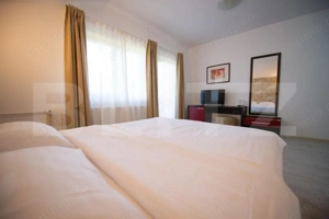 Pensiune Predeal 19 camere, Restaurant, bar, 2 terase - imagine 11