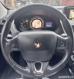 Renault Megane 3 Hatchback 2014   Ediția Bose | 1.6 dCi | 130 CP - imagine 4