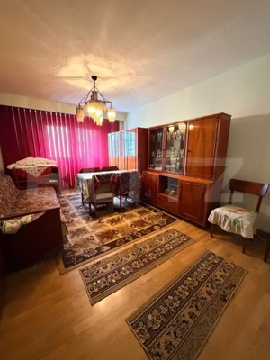 3 camere decomandate, 2 bai, etaj intermediar, Dorobantilor