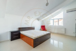 Apartament 3 camere - Mansarda inalta - 122 mp Voluntari - imagine 2