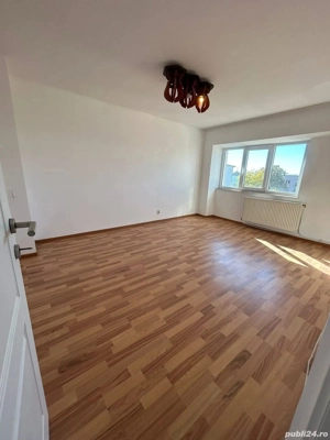 De vanzare apartament cu 3 camere, zona Pietonal Stefan cel Mare, renovat complet