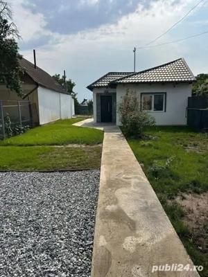 De vanzare casa in Roman, suprafata teren 360 mp, 89.000 euro