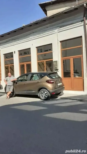 Ofer spre închiriere două spații comerciale în Slatina 