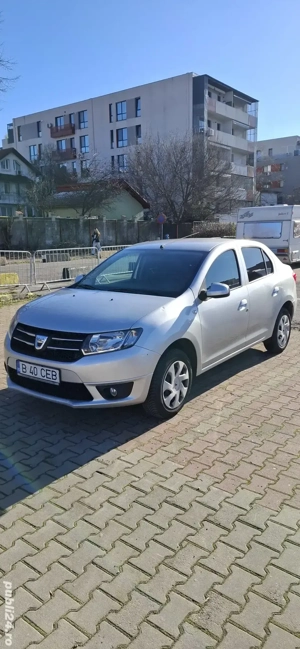 De vanzare Dacia Logan 2, an 2014, benzina, 1.2L, 75CP, model Laureate - imagine 2