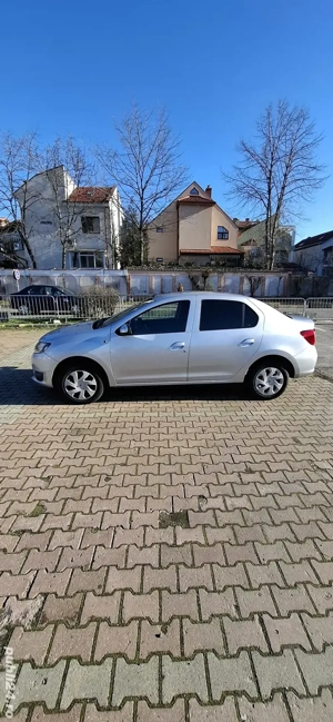 De vanzare Dacia Logan 2, an 2014, benzina, 1.2L, 75CP, model Laureate - imagine 7