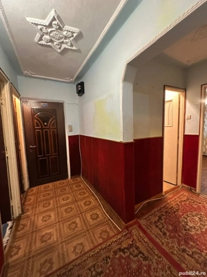 De vanzare apartament cu 3 camere si 2 bai, in zona Episcopiei, 58.000 euro