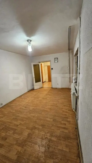 Garsoniera decomandata, 39 mp, zona Craiovița Nouă, Blvd Oltenia