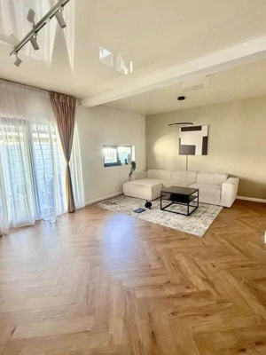 Triplex modern 4 camere Pantelimon Penny curte 250 mp terasa Mobilat 