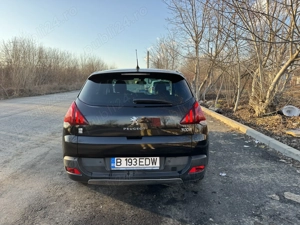 Peugeot 3008 2.0 hybrid4 200 cp - imagine 4