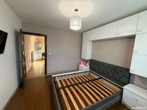 De vanzare apartament cu 2 camere, complet renovat, mobilat și utilat