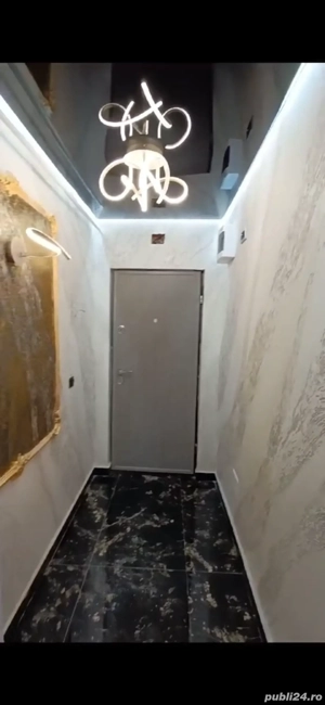 Apartament 3 camere de vânzare sau schimb cu vilă 