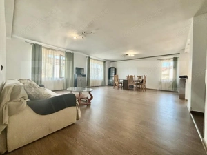 Apartament, 4 camere, 113mp, 2 parcari, 3 balcoane, pod, zona Terra