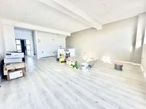 Duplex spatios - 4 camere - 3 bai - Mosnita Noua - pozitie excelenta  - imagine 2