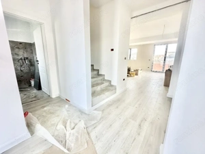Duplex spatios - 4 camere - 3 bai - Mosnita Noua - pozitie excelenta  - imagine 12
