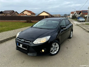 Ford Focus 3 Facelift Motor 1.6 Benzina MPI. Clasic. 105 cp. an 2012 inmatriculat RO. EURO 5.