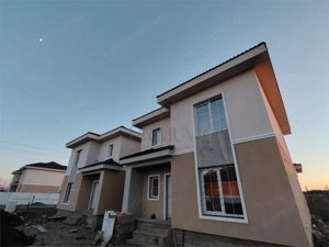 Duplex individual - bucatarie inchisa - dormitor la parter - garaj - zona excelenta - imagine 3